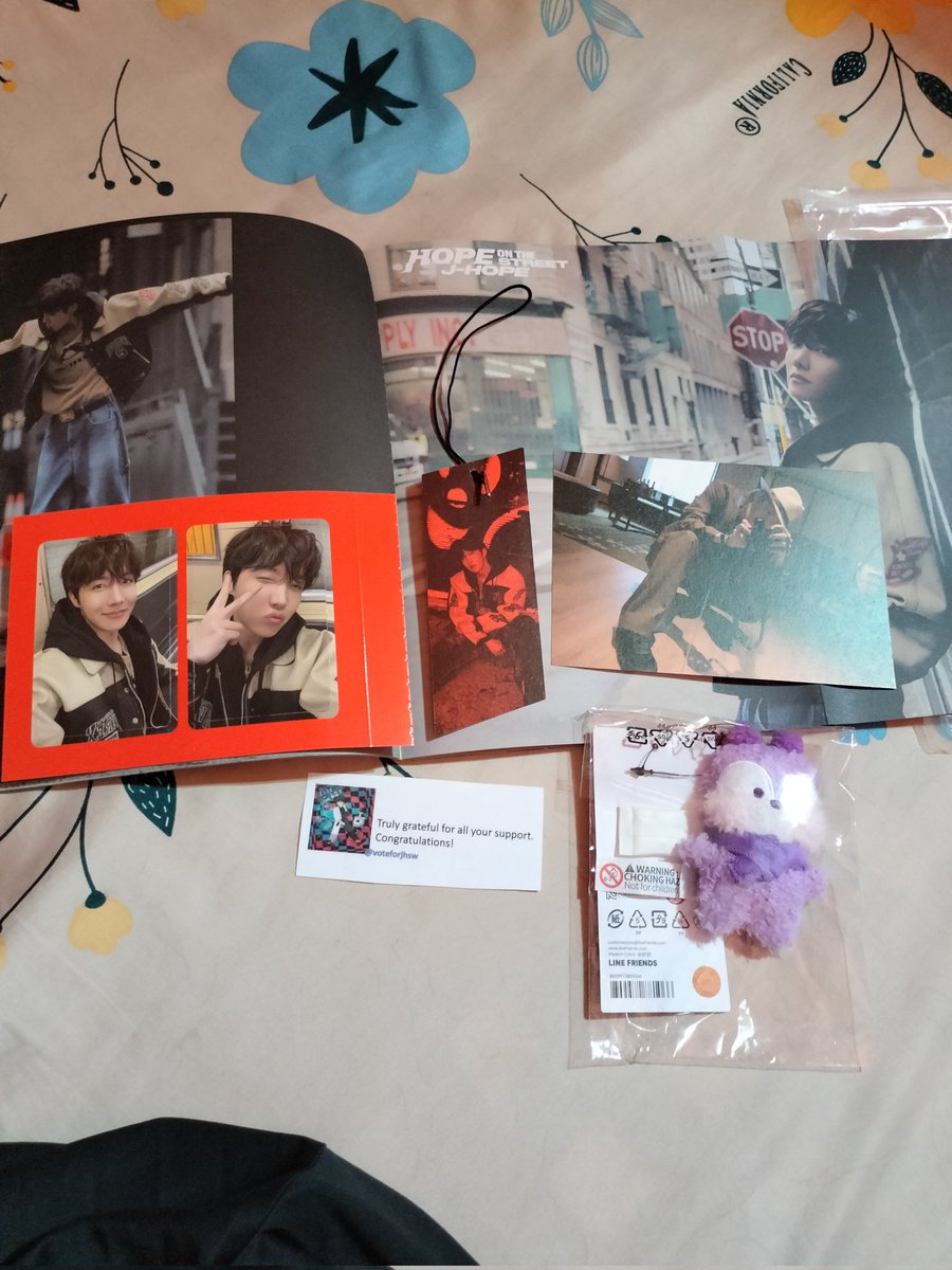 Aaaaaaaahhhhhhhhhhhh thank you so much love <a href="/voteforjhsw/">j-hope Voting Team</a> 🥰🥰 This masterpiece is truly amazing 😭😭😭 I still don't think that I will get it from you, thank you so much, love 🥹🥹🥹 Always be happy 🩵🩷🩵🩷🩵🩷