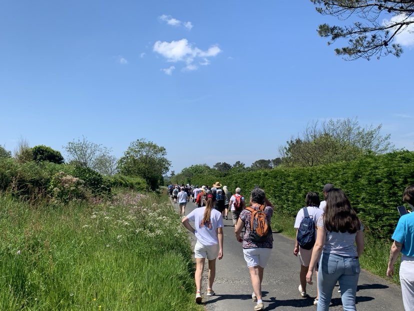 La première semaine du TREK SOLID’AIR organisé par l’association ALK ROS1 France CANCER POUMON s’achève samedi par l’étape d’EPINAL.
- 11 mai départ de CROZON avec la marraine de l’association Clémentine Célarié