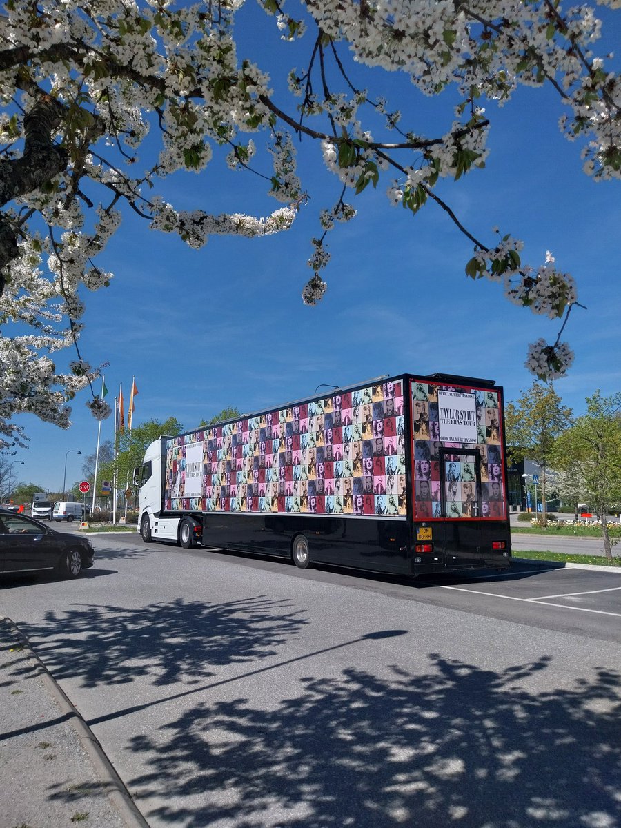 Like we were in Stockholm, like we are somewhere else. 🤍 #StockholmTStheErasTour #TaylorSwift