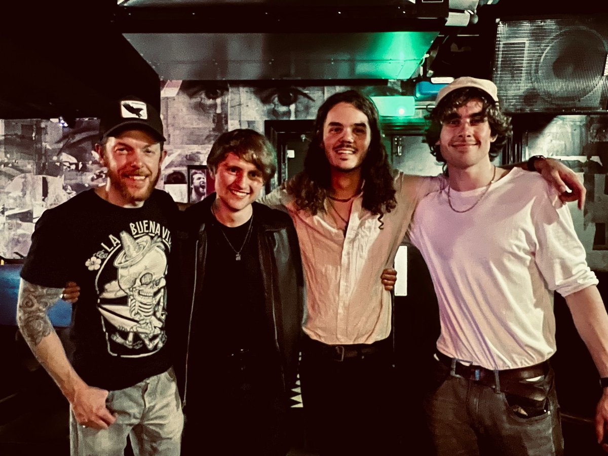 Fantastic show last night <a href="/slaughteredlam/">The Slaughtered Lamb</a> and a real honour opening for <a href="/edcosens/">Ed Cosens</a>. Lovely bloke and great songwriter. Also, top set from top lads <a href="/CastlecombeDriv/">Castlecombe Drive</a>! 💚

Next up: Sat 1st June <a href="/strawberry_fair/">Strawberry Fair</a> ☀️ 1pm @cambridge105 stage 🕺🏻

#Gig #Festival #SingerSongwriter