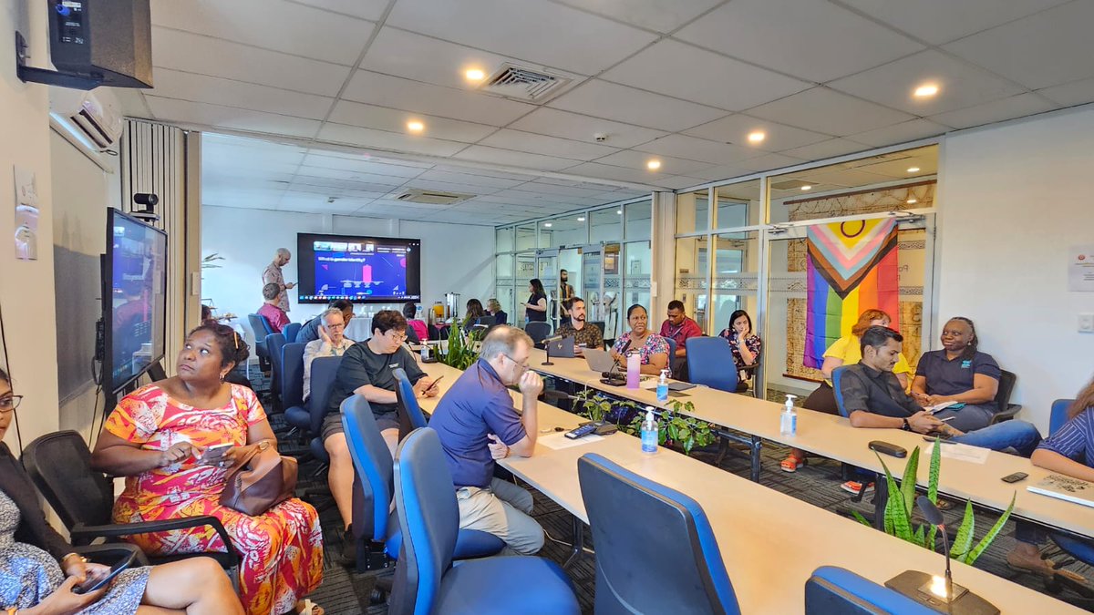 🌈 The UN stands in solidarity with the global community on this International Day Against Homophobia, Biphobia, and Transphobia (#IDAHOBIT), advocating for equality, freedom, and justice for all. Today, our office joined colleagues from @UNAIDS_AP, @UNICEFPacific,