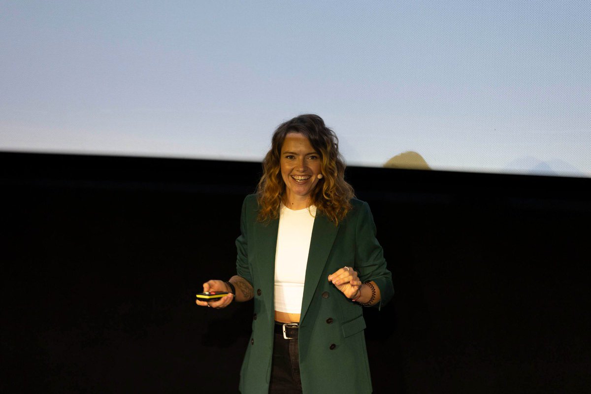 LaProductConfES's tweet image. Gintè Skersytè en #makeBetter con “Shift to outcome-based development: why it matters and where to starr” 🔝
#LPCMAD24