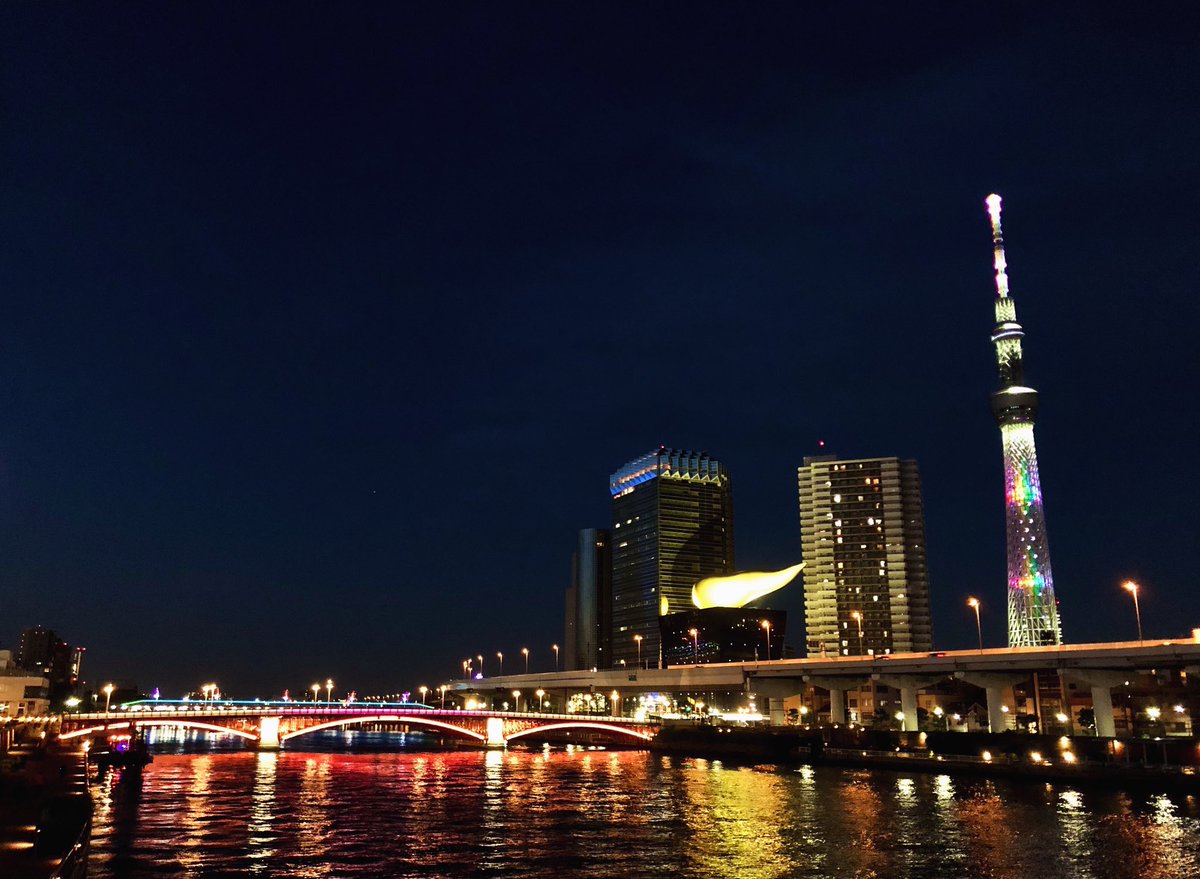 大川、夜景。

#いまそら　#夜景　#浅草　#隅田川　#東京スカイツリー
#sky  #nightview #asakusa #sumidariver #tokyoskytree