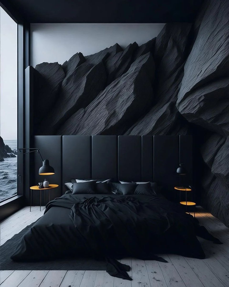 Black bedroom! 😍