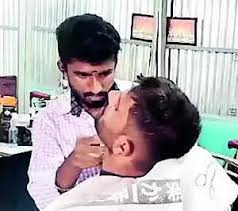 #Casteism Caste Hindu Salon owner and son in Dharmapuri arrested for denying dalits haircuts based on Caste. 

Police arrested a salon owner Chinnaiyan, 56, and his son Yogeshwaran, 26, under the SC/ST Act.