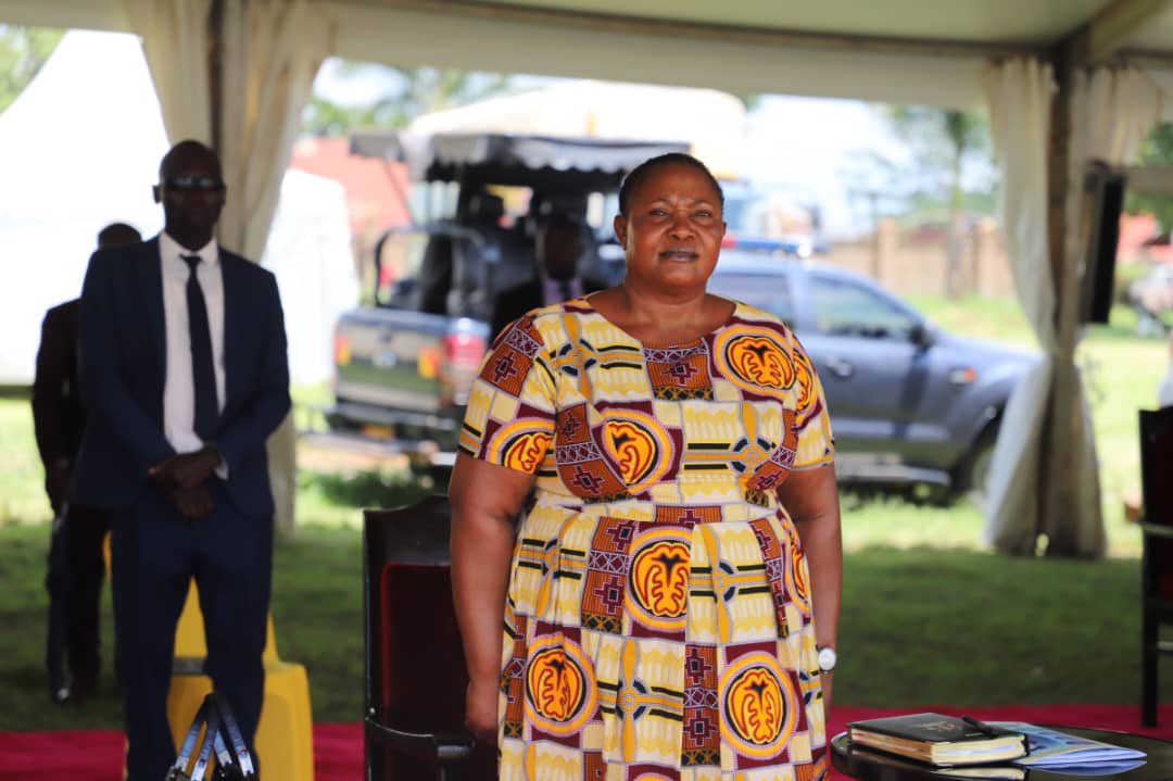 The Chief guest Hon. Minister for the Presidency Hon. Milly Babirye Babalanda arrives at the Candlelight Memorial Commemoration Day at Boma Grounds in Hoima City.

#CandlelightMemorialDay

#EndAIDS2030Ug