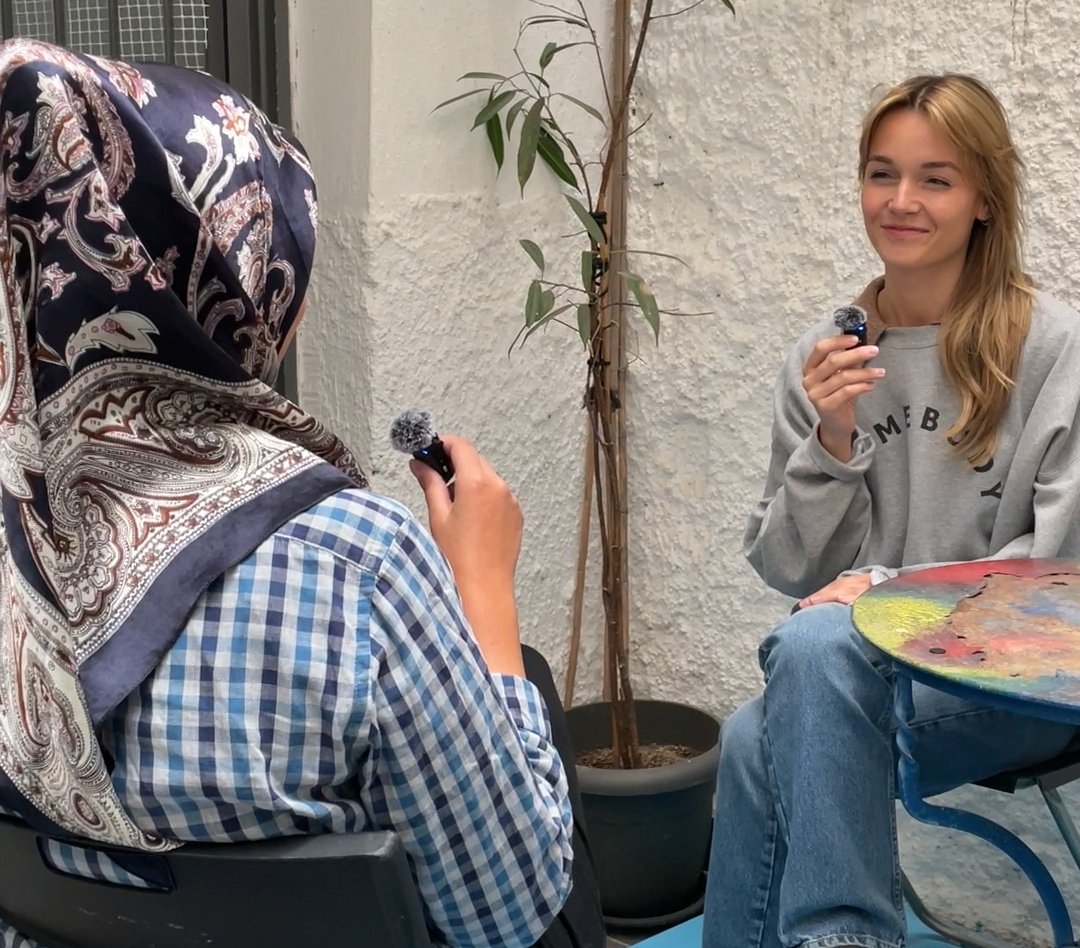 "Mit <a href="/tdh_de/">Terre des Hommes</a> setze ich mich dafür ein, dass Kinder &amp; Jugendliche, die Missbrauch, Gewalt, und Krieg erleben mussten, in Europa Schutz finden." <a href="/tdh_de/">Terre des Hommes</a>-Botschafterin LOTTE bei ihrem Besuch unserer Projekte für geflüchtete Kinder &amp; Familien in Griechenland: tdh.de/public-relatio…