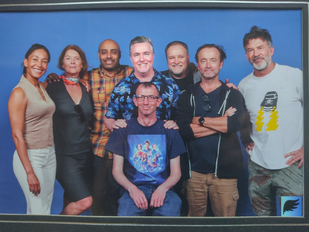 Darrell ᐰ🖖 tweet media