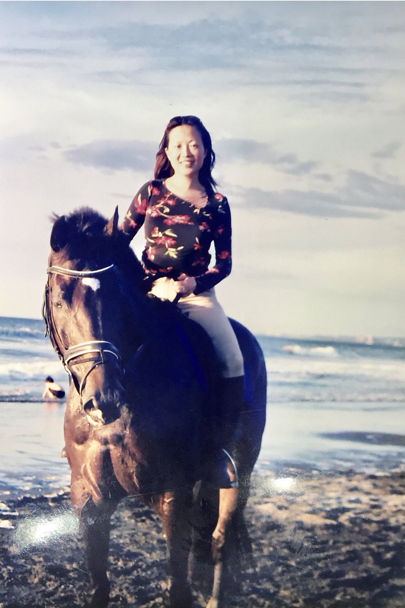 A nice day for Riding.
飆馬的日子，
還不錯。