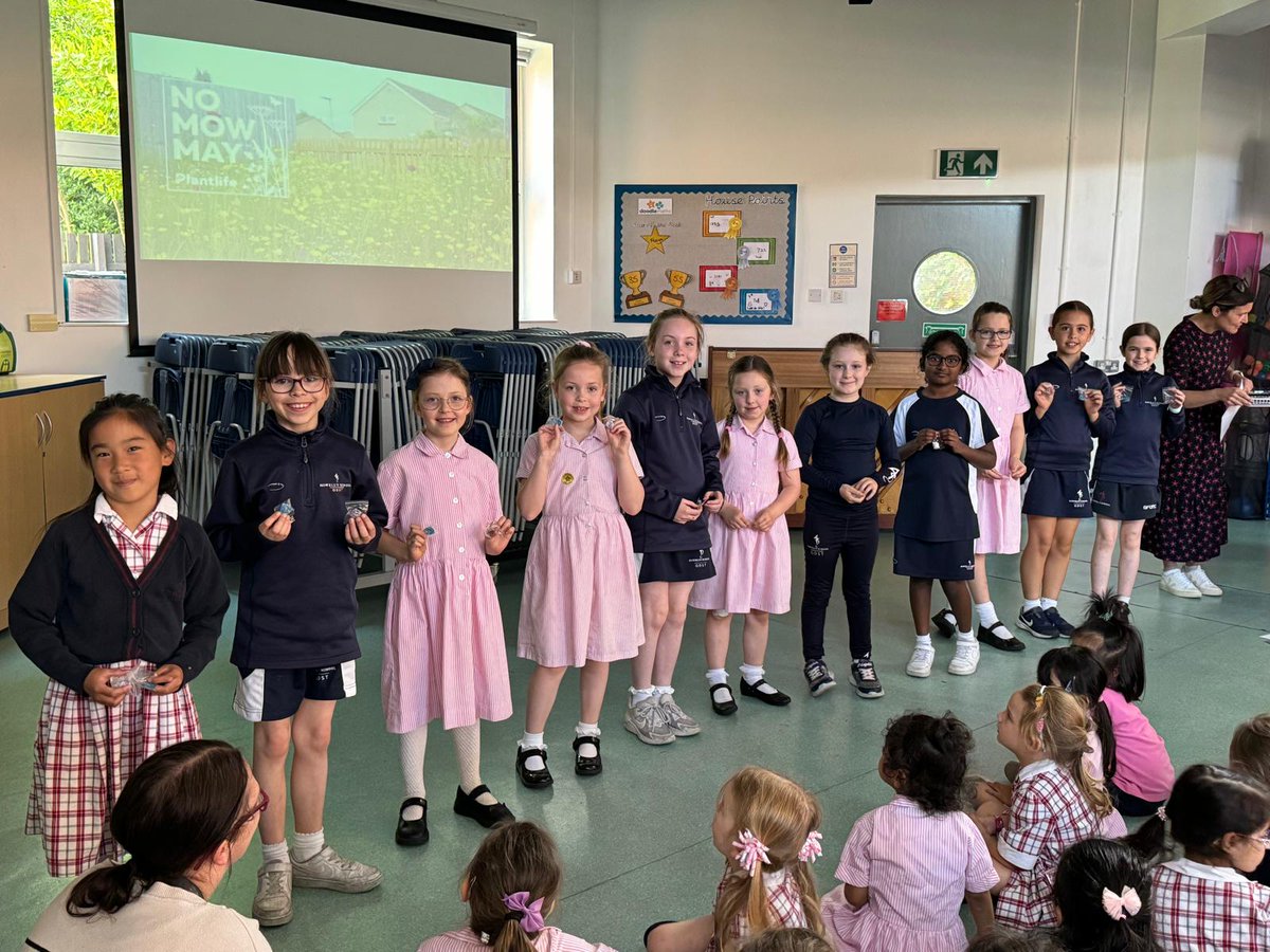 During this morning's assembly, Mrs Davis celebrated a group of dedicated Prep School students who have completed either the @DoodleMaths or @DoodleEnglish Spring Challenge. The girls in the second photo completed both! Excellent work.