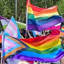 En el Día Internacional contra la Homofobia, Bifobia y Transfobia recordamos que millones de personas siguen siendo atacadas o discriminadas por su orientación sexual o identidad de género. Hoy, como todos los días, defendemos un mundo sin miedo #muchoporhacer.