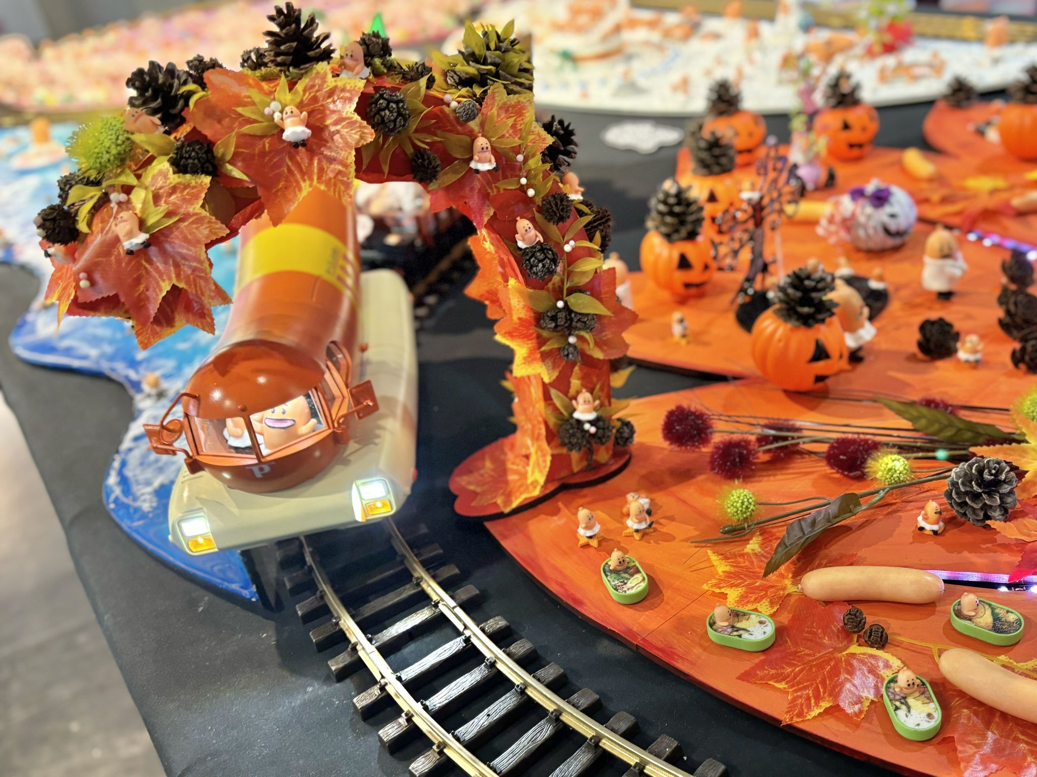 スモールワールズコラボ プリマウインナー号 スモールワールズ