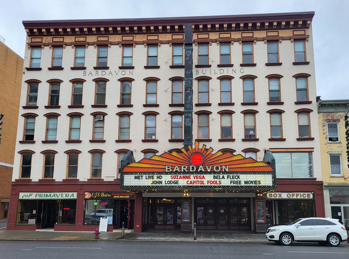 You know you've got it good when a 10-minute walk gets you to work, and to the theater. It's not a perfect place. Housing and transportation are big problems. But I'm glad to be here, #Poughkeepsie