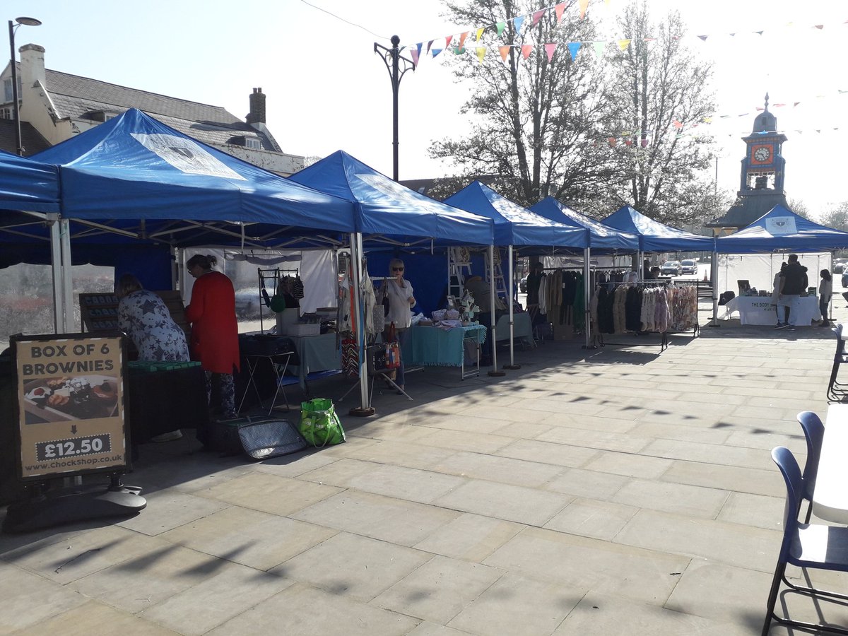 Middle Row Market, Dunstable tweet media