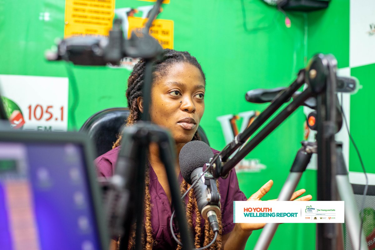 On @globa1051fm earlier this week, we discussed the formal education of young people in Ho as part of the third theme of the Ho Youth Well-being Index - Education. The good news is that 75% are enrolled in school! #YoungandSafe #HealthyCities4Adolescents 1\5