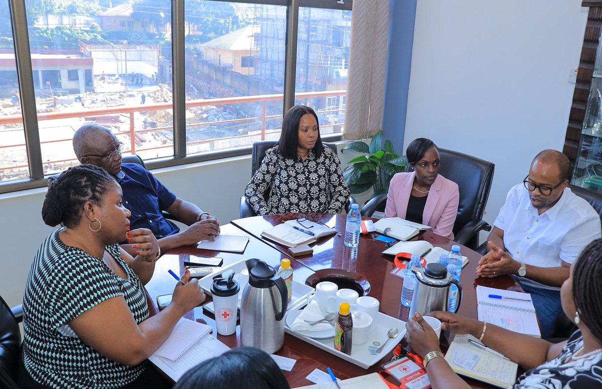Great Partnership meeting held with @EcobankUganda team led by MD @BoMuliisa and our team led by the Secretary-General @robert_kwesiga today at our offices. We continue to strengthen efforts geared towards humanitarian service delivery in Ugand. #Partnerships #SDG17