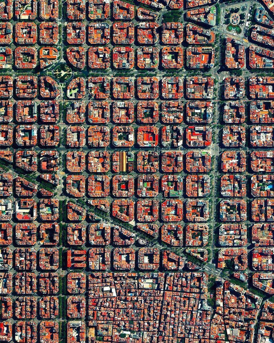 Stunning Aerial Photography from Barcelona 👏🏻 ✨