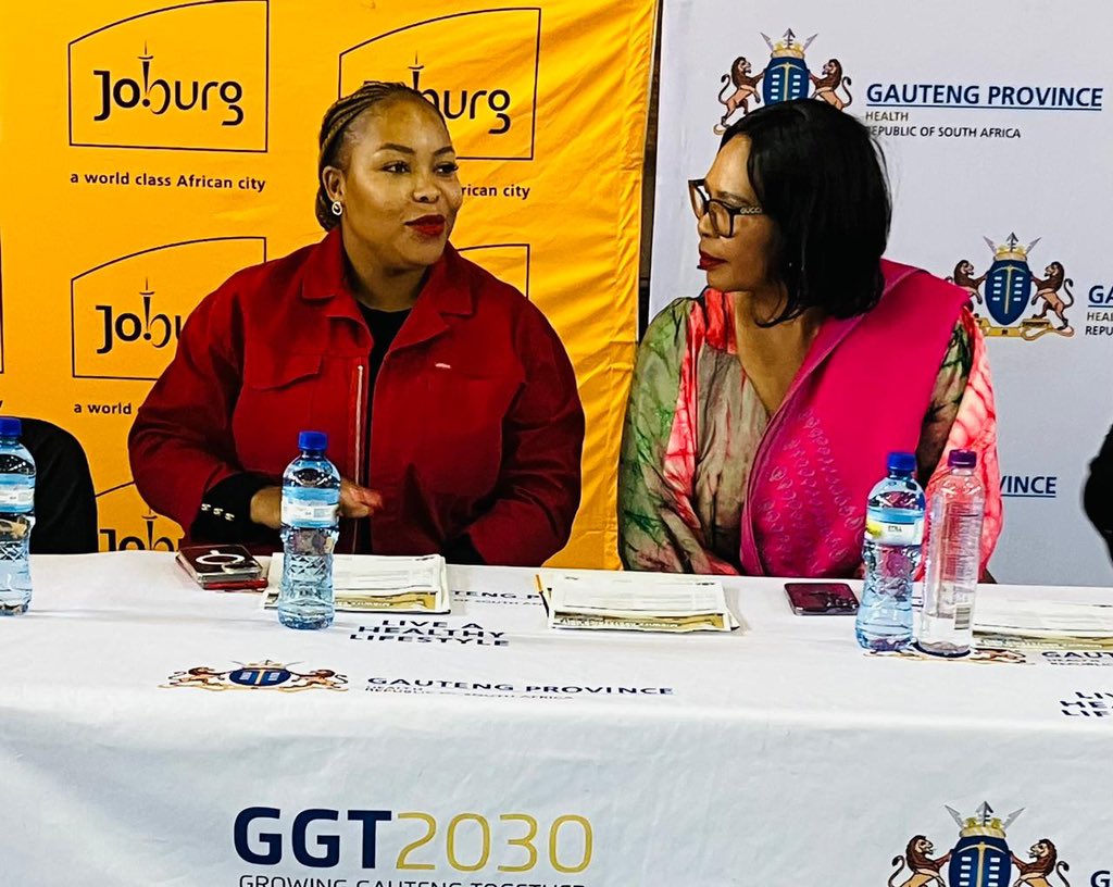 MMC for Health and Social Development, Cllr Ennie Makhafola with COJ Mayor @KabeloGwamanda at today’s official opening of the 24-hour Westbury Maternity Obstetric Unit at the Westbury Clinic, Johannesburg. ‼️

#VoteEFF #VoteEFF29May