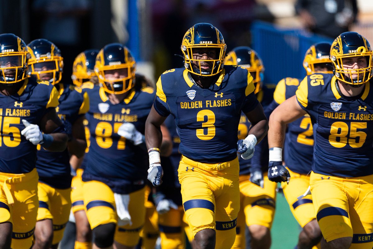 Blessed to receive an offer from Kent State University ‼️🟡🔵 @CoachCPatt @GaitherFootbal1 @On3Recruits @Andy_Villamarzo @ChadSimmons_ @PrepRedzone @Dwight_XOS @adamgorney