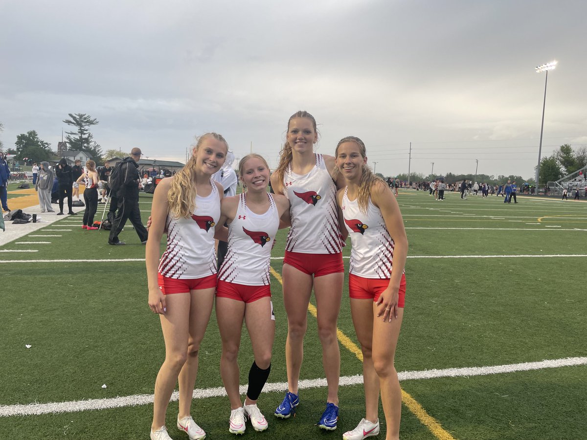 3rd in the State 4x200 in school record time of 1:42.96 Chloee Abeln, Taylor Wing, Cora Widel and Reese Kuhlman Congrats!