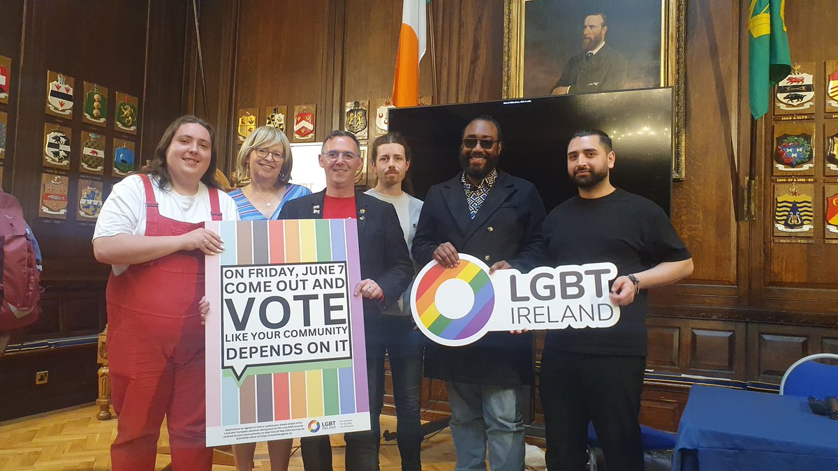 Great to attend today #ComeOutAndVote with @labour @labourlgbtq candidates @JamesMFKearney & the 1st Non-Binary candidate @joshellul @VoteEddie2024 @LGBT_ie at @MansionHouseDub