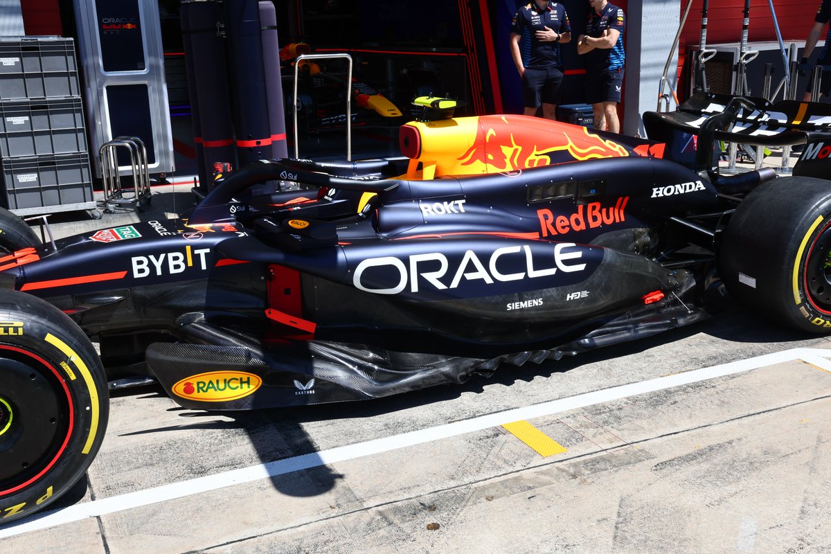 🇮🇹 Multiple #F1 teams have brought suites of performance-related upgrades to the first European race of the season at Imola 👇 racecar-engineering.com/articles/f1/mu… #ImolaGP