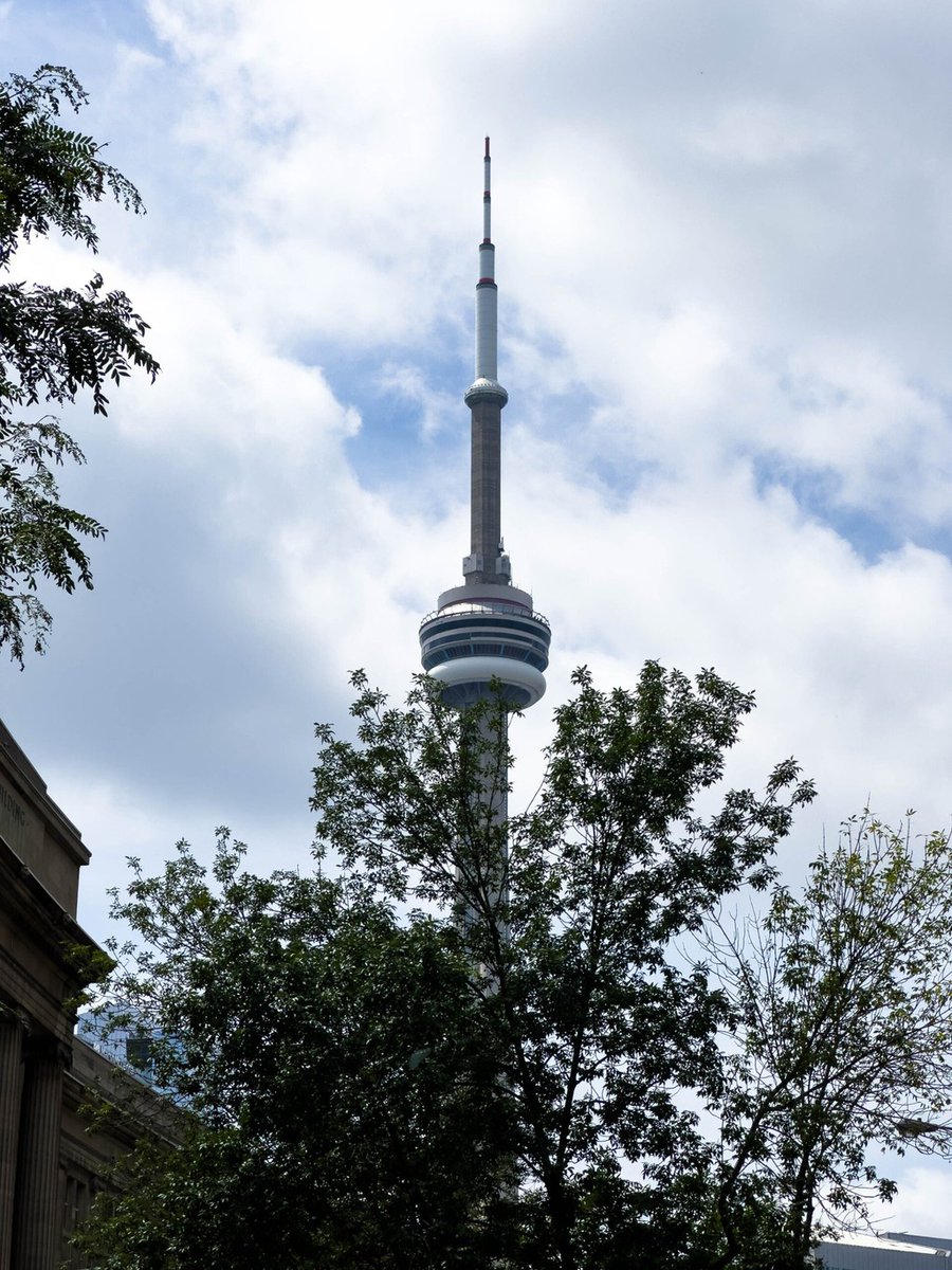 The iconic CN Tower, a Toronto favorite!🗼 Feeling on top of the world (quite literally) with these breathtaking views. #CNTowerViews #TorontoSkyline 🌤️

Read more 👉 lttr.ai/ASrlr