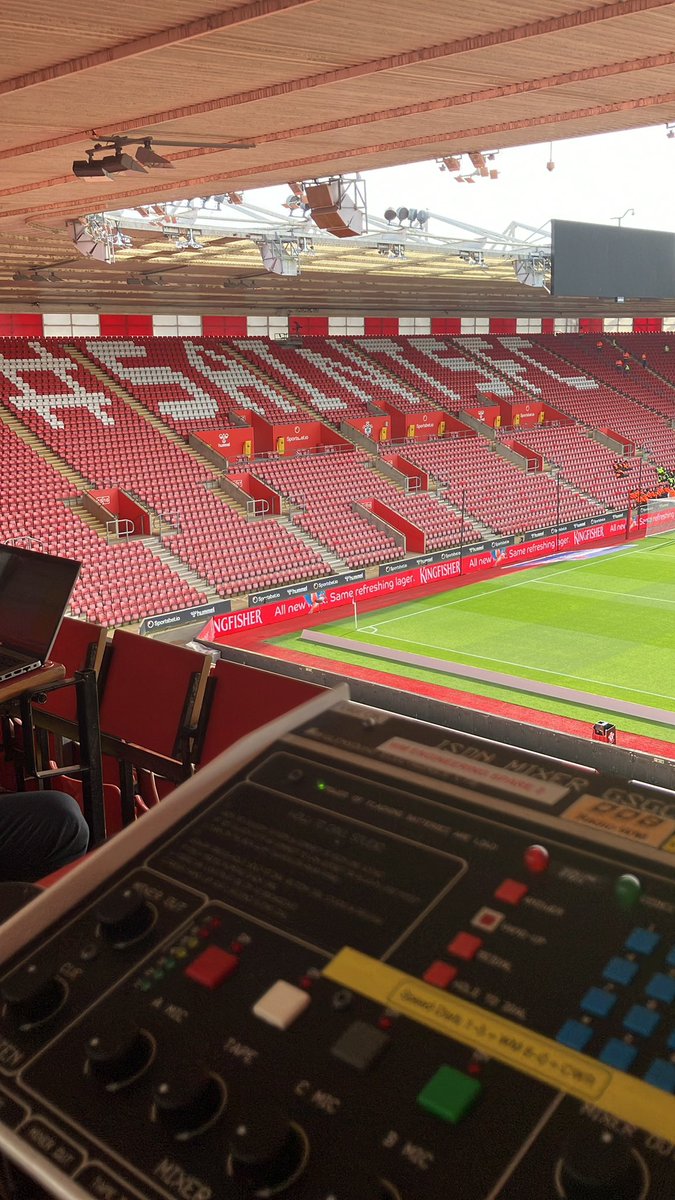 Gez Mulholland (@gezmulholland) on Twitter photo COYB! 🔵⚪️
Live commentary of tonight’s <a href="/SkyBetChamp/">Sky Bet Championship</a> Play-Off semi-final second leg on WBA Radio from 7:50pm… wba.co.uk/video/packages COYB! 🔵⚪️
Live commentary of tonight’s <a href="/SkyBetChamp/">Sky Bet Championship</a> Play-Off semi-final second leg on WBA Radio from 7:50pm… wba.co.uk/video/packages