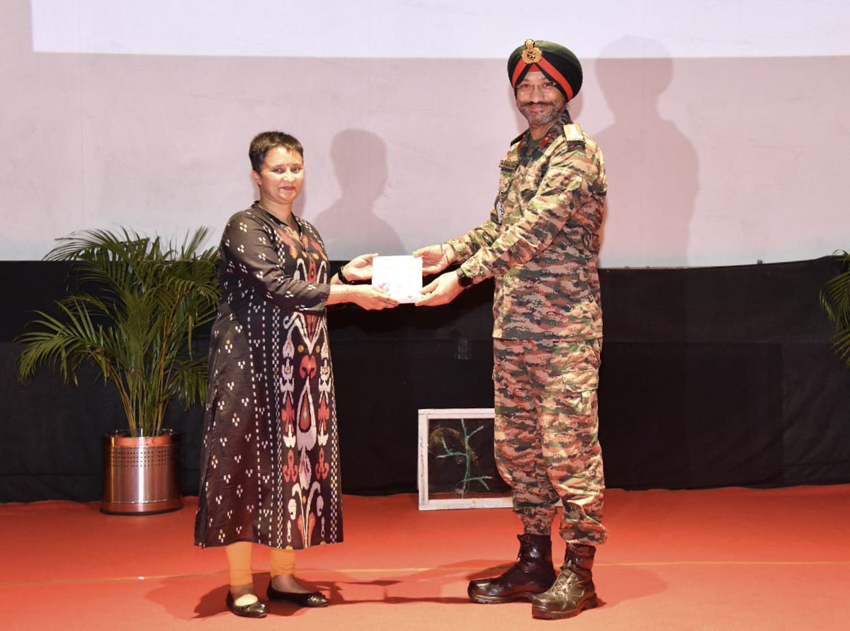 #IndianArmy #WeCare #NationFirst #Staysafe An enriching seminar on well-being for all ranks & families of #EasternCommand was hosted by Ms. Kriti Singh, a revered psychological counsellor at #FortWilliam, #Kolkata on 16-17 May 2024. Counsellor shared invaluable insights on