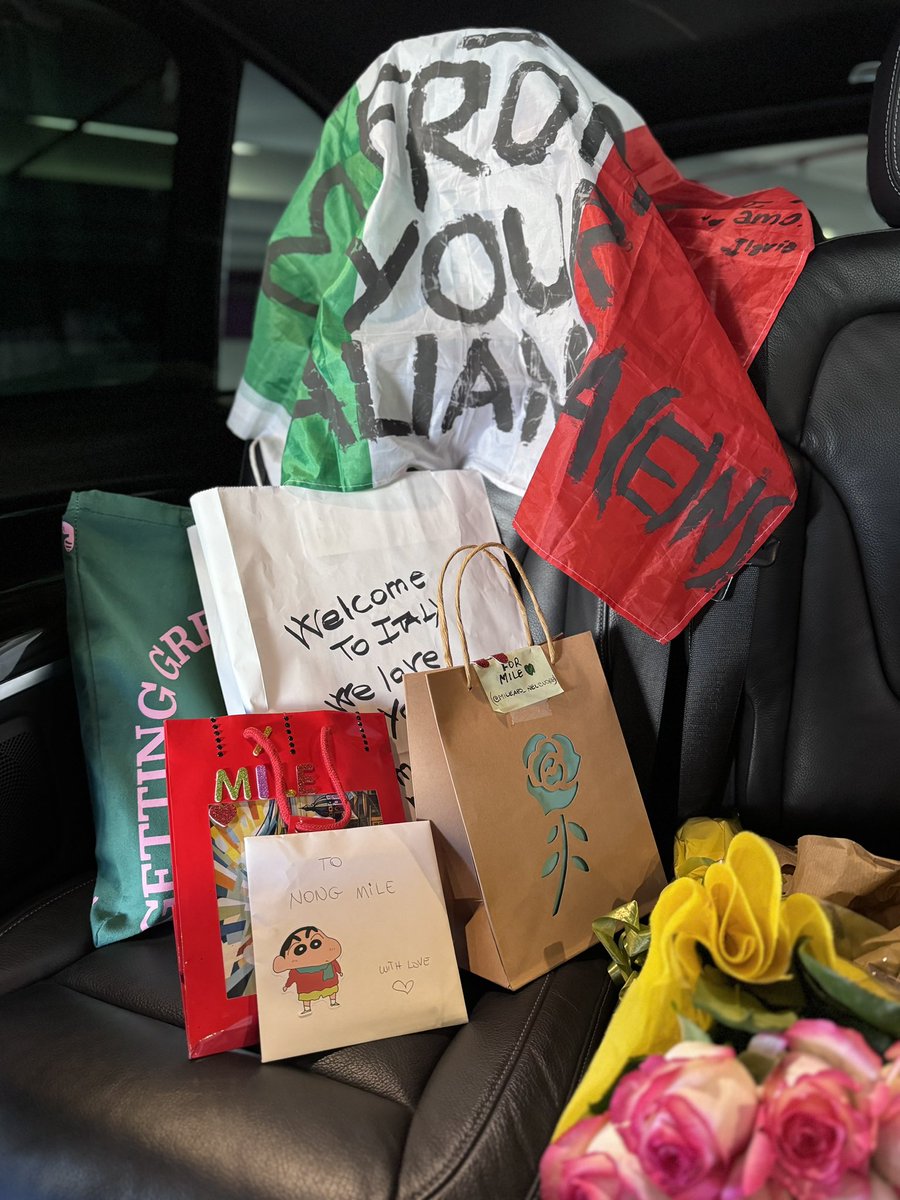 ,,, Thank You For Your Very Warm Welcome Both In Italy &amp; Switzerland💚🌹 ,,,

.
.
#GreenyRose
