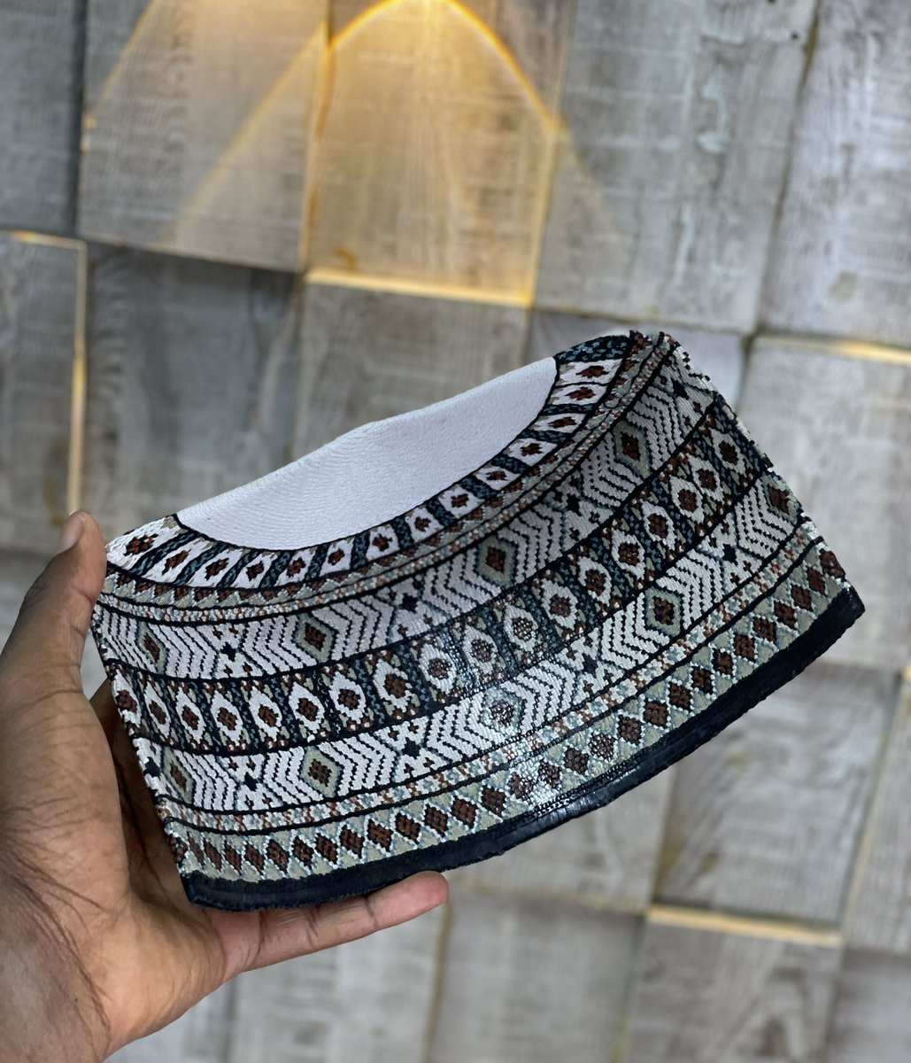 ☆ VELS BORNO CAPS ☆ Available! ☆ Nationwide delivery ☆ Location: Maiduguri ☆ Price : 35k each ☆ Call/WhatsApp:08064631492