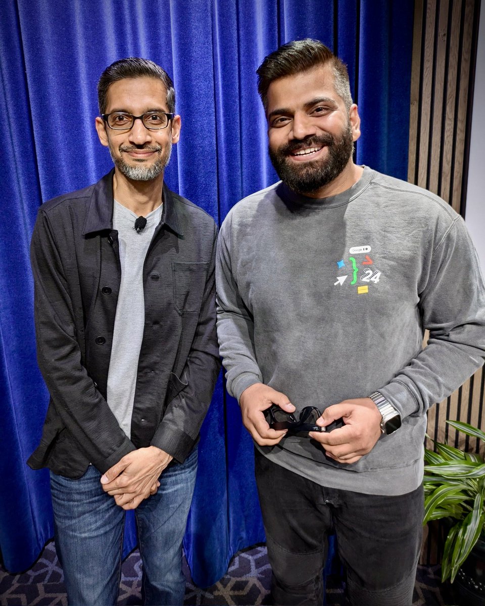 The very rare pic in which Sundar Pichai wasting his time.