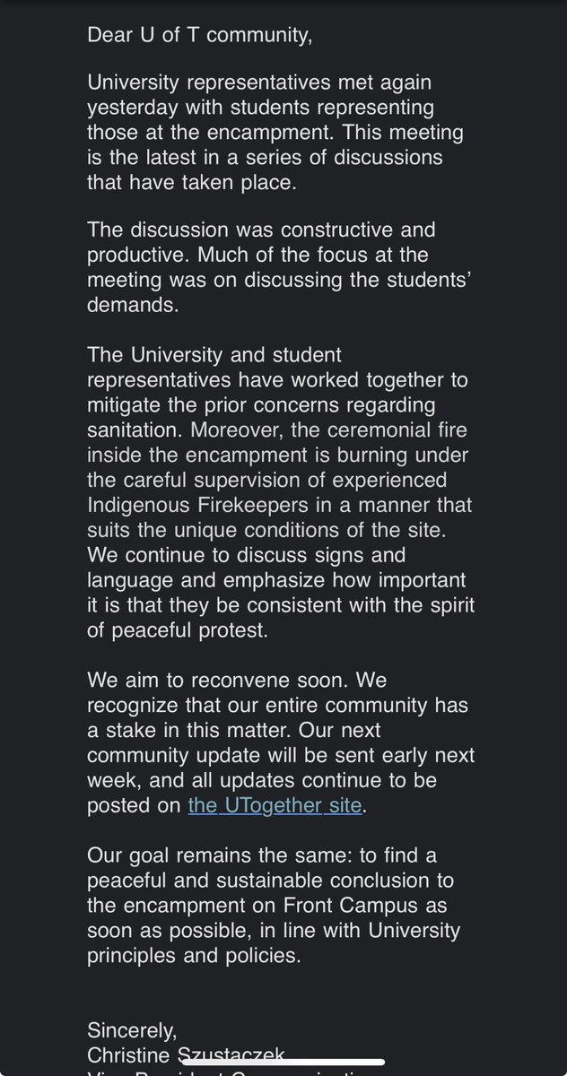 The camp flames 🔥 of the demented radicals at the @uoft are now under the control of experienced Indigenous Firekeepers.

Thank God. 

Now everyone can sleep easy in @JustinTrudeau Canada 🇨🇦