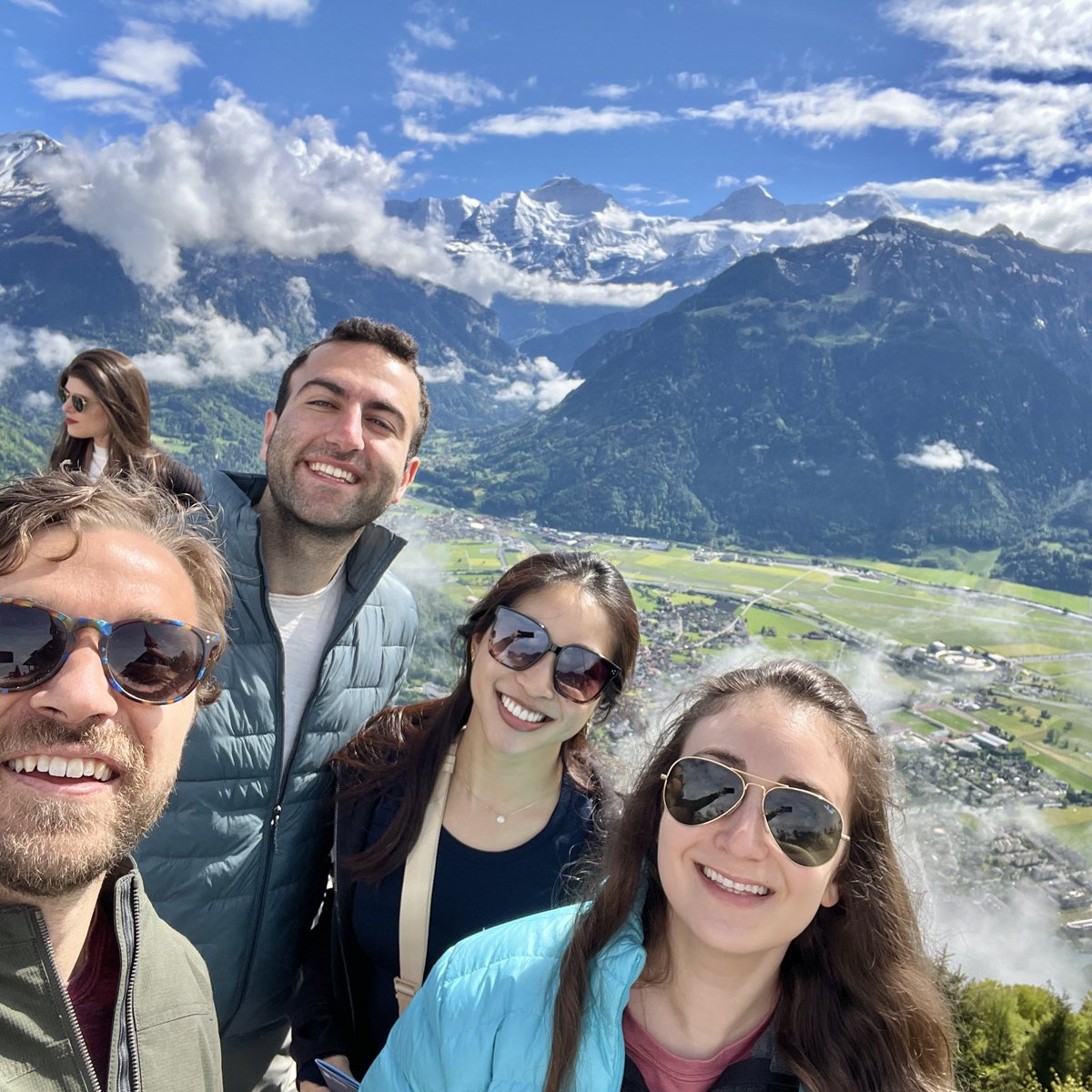 Addie Minerva (@addieminerva) on Twitter photo Had a blast talking science <a href="/LakeConferences/">Lake Conferences</a> and marveling at the scenery in Thun with old friends @theiStone <a href="/synaptokevin/">Kevin Mastro 🏳️🌈</a> and new <a href="/ItsClaraLiao/">Clara Liao</a> <a href="/PashaDavoudian/">Pasha Davoudian</a> <a href="/michaelgongwer/">Michael Gongwer</a> <a href="/mbruchas/">mbruchas</a> @DaveKoop. Thanks <a href="/AllenInstitute/">Allen Institute</a> <a href="/ruimcosta/">Rui Costa</a> <a href="/HongkuiZeng/">Hongkui Zeng</a> and Pico Caroni for organizing! Had a blast talking science <a href="/LakeConferences/">Lake Conferences</a> and marveling at the scenery in Thun with old friends @theiStone <a href="/synaptokevin/">Kevin Mastro 🏳️🌈</a> and new <a href="/ItsClaraLiao/">Clara Liao</a> <a href="/PashaDavoudian/">Pasha Davoudian</a> <a href="/michaelgongwer/">Michael Gongwer</a> <a href="/mbruchas/">mbruchas</a> @DaveKoop. Thanks <a href="/AllenInstitute/">Allen Institute</a> <a href="/ruimcosta/">Rui Costa</a> <a href="/HongkuiZeng/">Hongkui Zeng</a> and Pico Caroni for organizing!