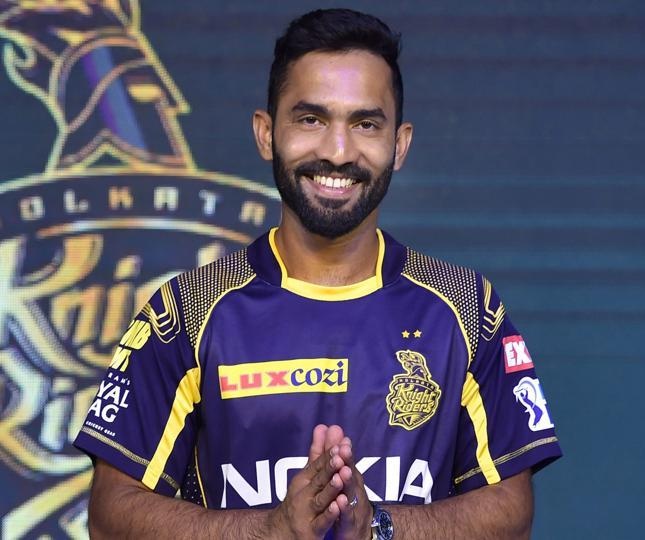 I want all MI, DC, PBKS and KKR fans to support Dinesh Karthik tomorrow as it might be his last 😭💔