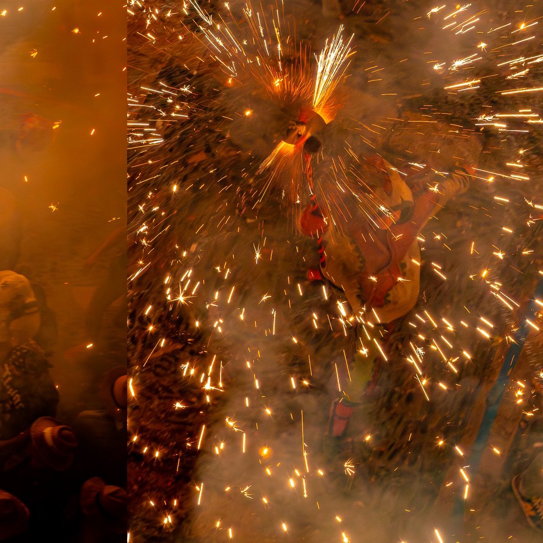 Ball de Diables de Tarragona (@balldiablestgn) on Twitter photo Demà cap a les 𝒇𝒆̂𝒕𝒆𝒔 𝒅𝒆 𝒍𝒂 𝑪𝒉𝒂𝒓𝒕𝒓𝒆𝒖𝒔𝒆 de Vorion (França) on mostrarem una petita part del nostre Seguici Popular juntament amb el <a href="/bgitanestgn/">Ball Gitanes TGN</a>.
Foc, ball parlat i dansa popular units en un mateix cap de setmana!
📸<a href="/rodrigosicilia/">el Rodri 🍳</a>
#lesfetesdelachartreuse Demà cap a les 𝒇𝒆̂𝒕𝒆𝒔 𝒅𝒆 𝒍𝒂 𝑪𝒉𝒂𝒓𝒕𝒓𝒆𝒖𝒔𝒆 de Vorion (França) on mostrarem una petita part del nostre Seguici Popular juntament amb el <a href="/bgitanestgn/">Ball Gitanes TGN</a>.
Foc, ball parlat i dansa popular units en un mateix cap de setmana!
📸<a href="/rodrigosicilia/">el Rodri 🍳</a>
#lesfetesdelachartreuse