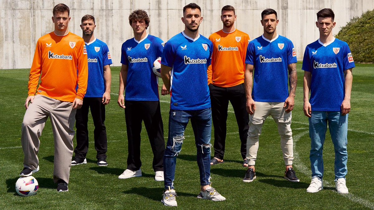 Maillot bleu comme équipement extérieur pour la saison 2024/2025. Il sera orange pour les gardiens ! #AthleticClub