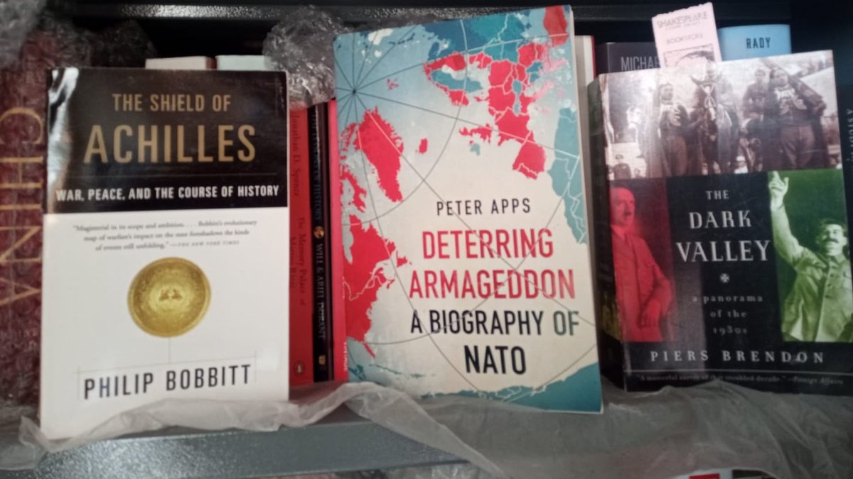 As #NATO turns 75, an impressive, engaging and eminently accessible biography of the world's longest military alliance which has outlasted its historic rival - the Athenian-dominated Delian League, formed against the Persians 478 BC and dissolved 74 yrs later. @books2cover