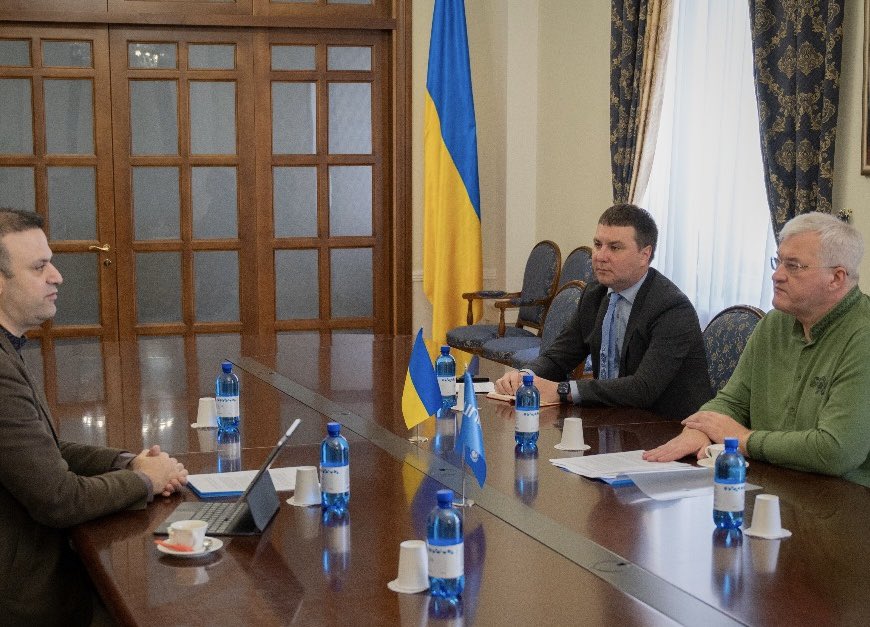 Great meeting H.E. Mr Sybiha @andrii_sybiha, the First Deputy @MFA_Ukraine and discussing ongoing humanitarian and development assistance for 🇺🇦 children, youth and their families. @UNICEF_UA looks forward to expanding the partnership under the new Country Program for 2025-2029.