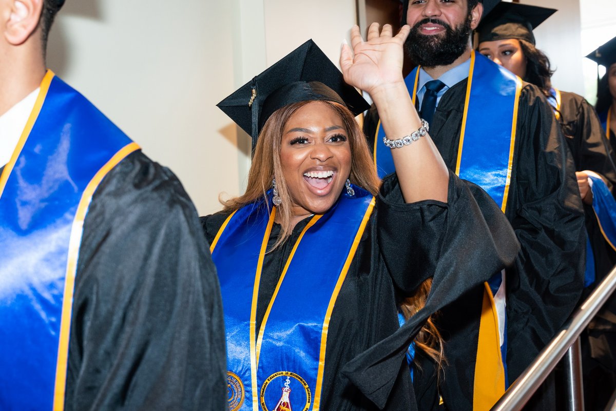 MSMEDU's tweet photo. #MSMGivingDay24, a 24-hour, institution-wide day of giving, begins today! We encourage you to make an impact and help support student scholarships to create opportunities for our future healthcare leaders.

Give today at https://t.co/yzzTkvpmx3 https://t.co/0fjm4t7GjZ