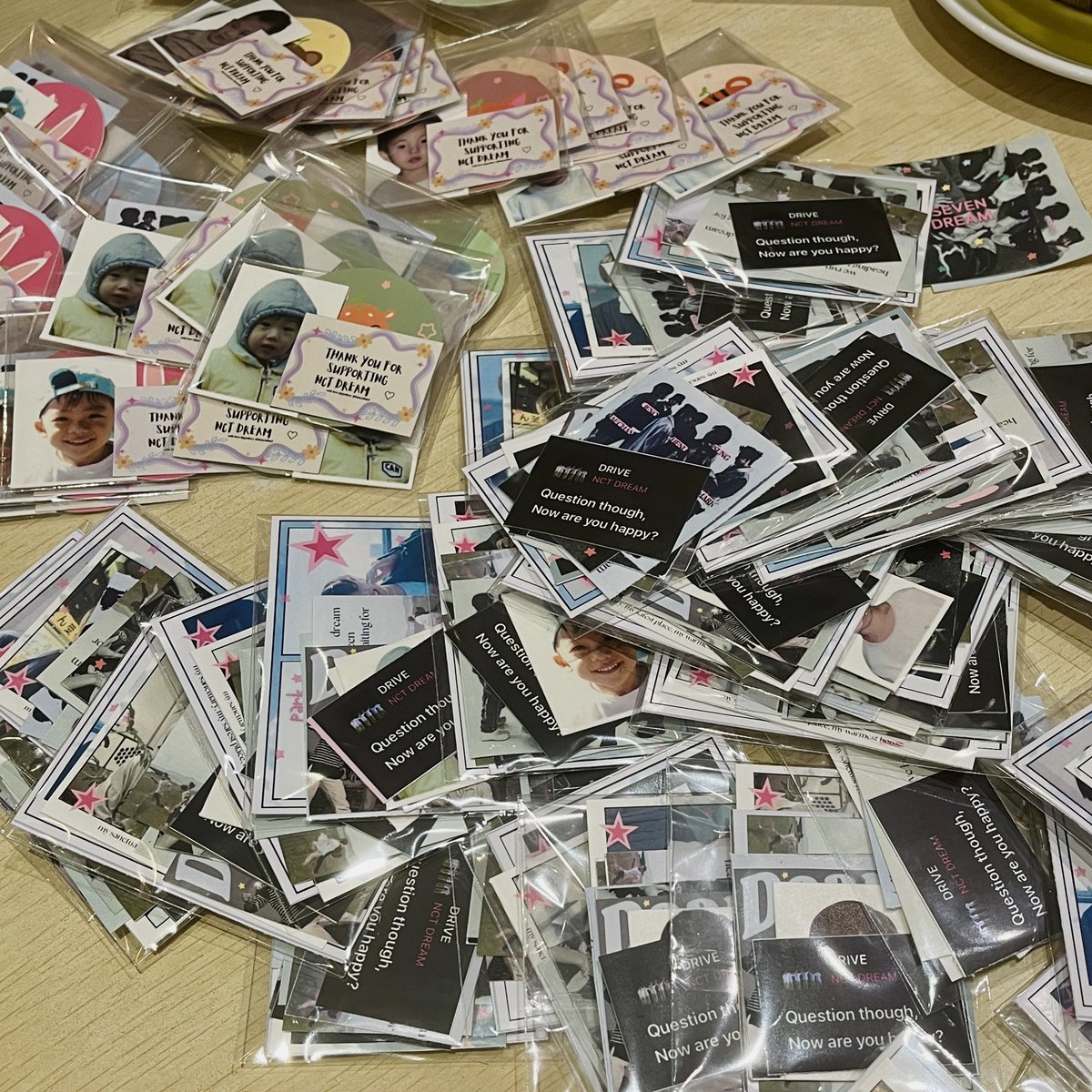 please help RT/like! ⊹₊｡ꕤ˚₊⊹

🩵 the dream show 3 @ jakarta freebies 🩵
<a href="/banyabinyi/">mbanya</a> <a href="/jiarxane/">☻</a> <a href="/gyuleyy/">ley</a> <a href="/jaemlesungs/">🍉</a>

you will get:
ꕤ photo ID and sticker pack 
[1pc/person]

date: 18/05/2024
location: plaza timur GBK

rules:
loves 7dream and please say hi! jangan keroyokan