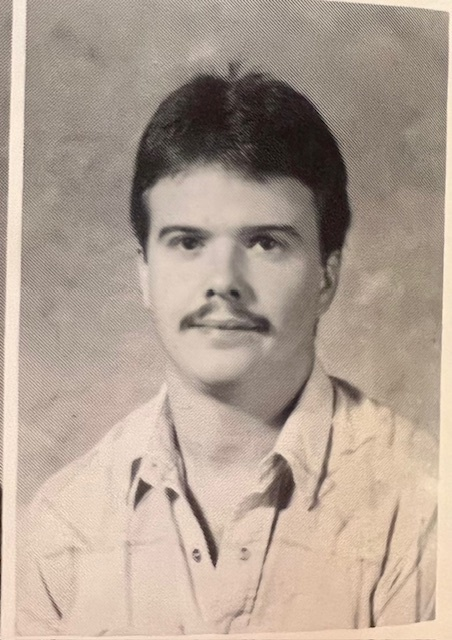 Beebe_Schools's tweet photo. Retiree Spotlight - Mr. Darren Hawkins! Mr. Hawkins has been with our district for 28 years, and has a total of 34 years in education. Thank you for teaching and guiding the students here at Beebe Schools. Congratulations on your retirment, Mr. Hawkins! #BPRD https://t.co/R4oIf8ScSl