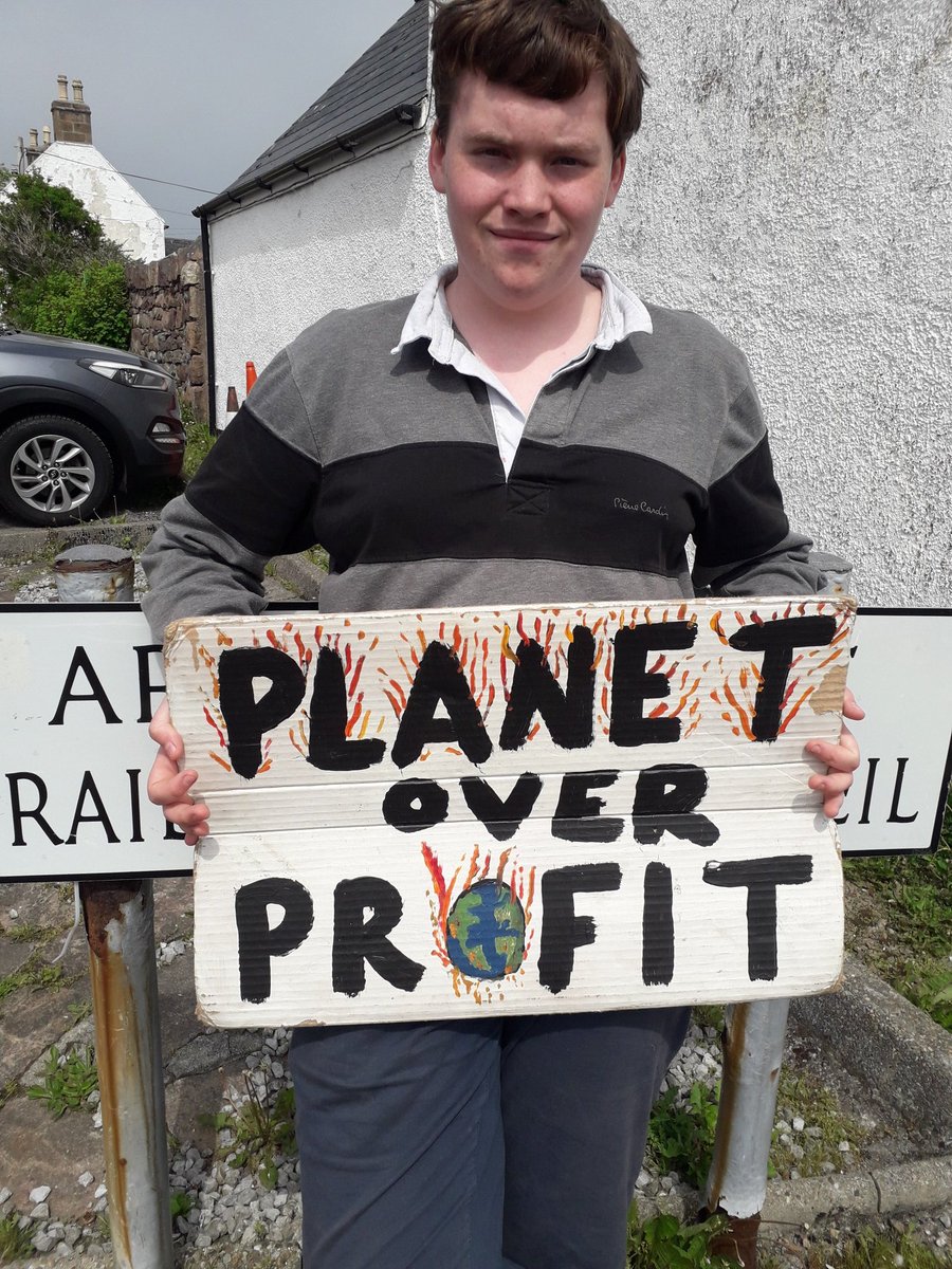 Climate strike week 284

#FridaysForFuture #ClimateStrike #PeopleNotProfit #ClimateJusticeNow #TomorrowIsTooLate