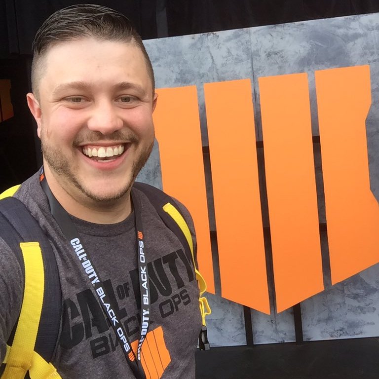 DexBadgett's tweet image. 6 years ago today, I attended the Call of Duty: Black Ops 4 Community Reveal event as a content creator / streamer. 💥

#BlackOps4 quickly became my favorite @CallofDuty Multiplayer title once it was released 🧡

Life has changed so much since then. Thankful to be in a career