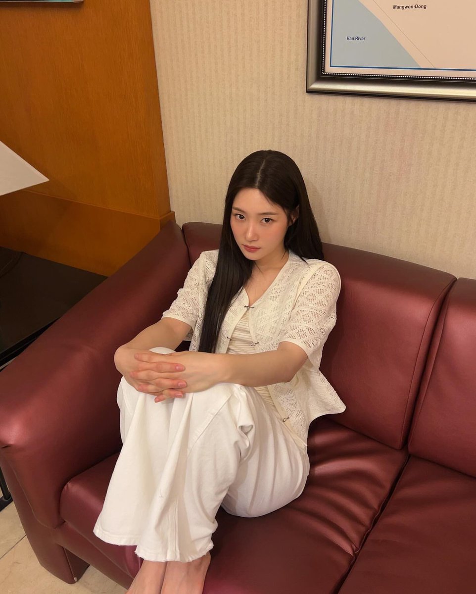 0218cmd's tweet image. taplak mejanya bundaaa~