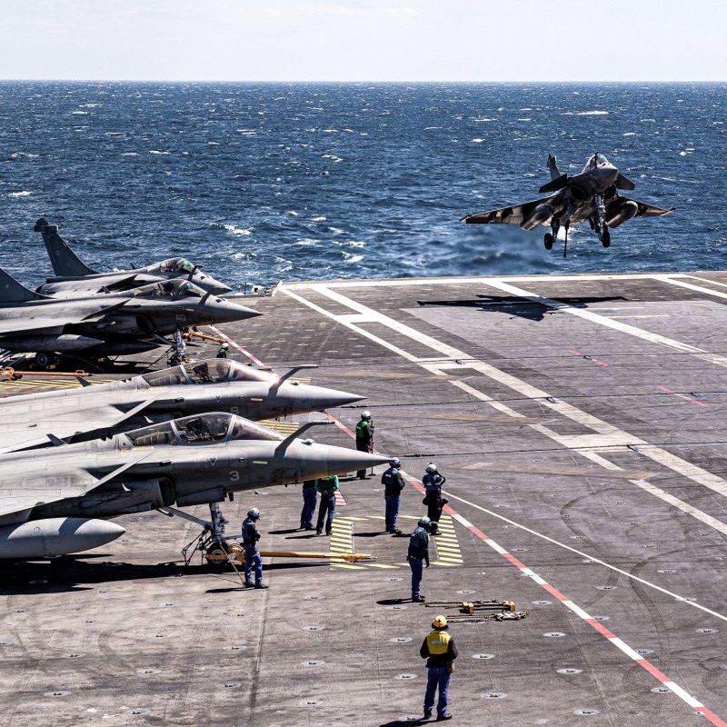 #NATO is stronger and readier than it has ever been.

📸French 🇫🇷 carrier #charlesdegaulle welcomed a diverse range of Allied aircrafts during @NATO’s exercise #NeptuneStrike.

#WeAreNATO