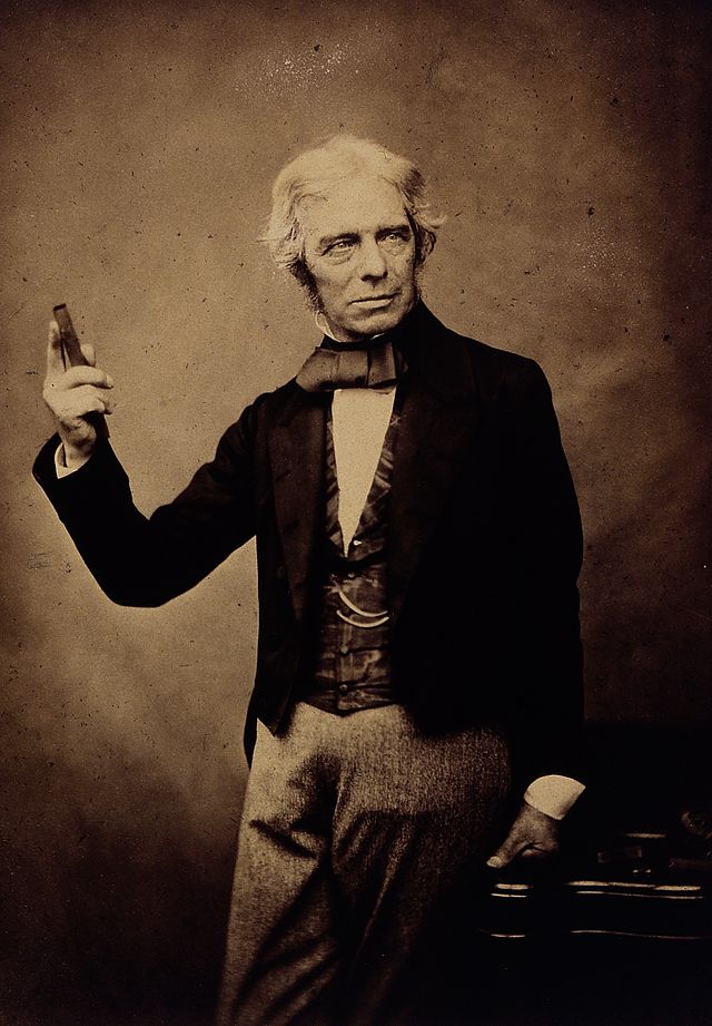 Michael Faraday, one of the greatest experimental physicists, started his career as a bookbinder’s apprentice. His passion for science was ignited while reading books he was binding. He transitioned from bookbinding to becoming a pioneer in electromagnetism and electrochemistry.