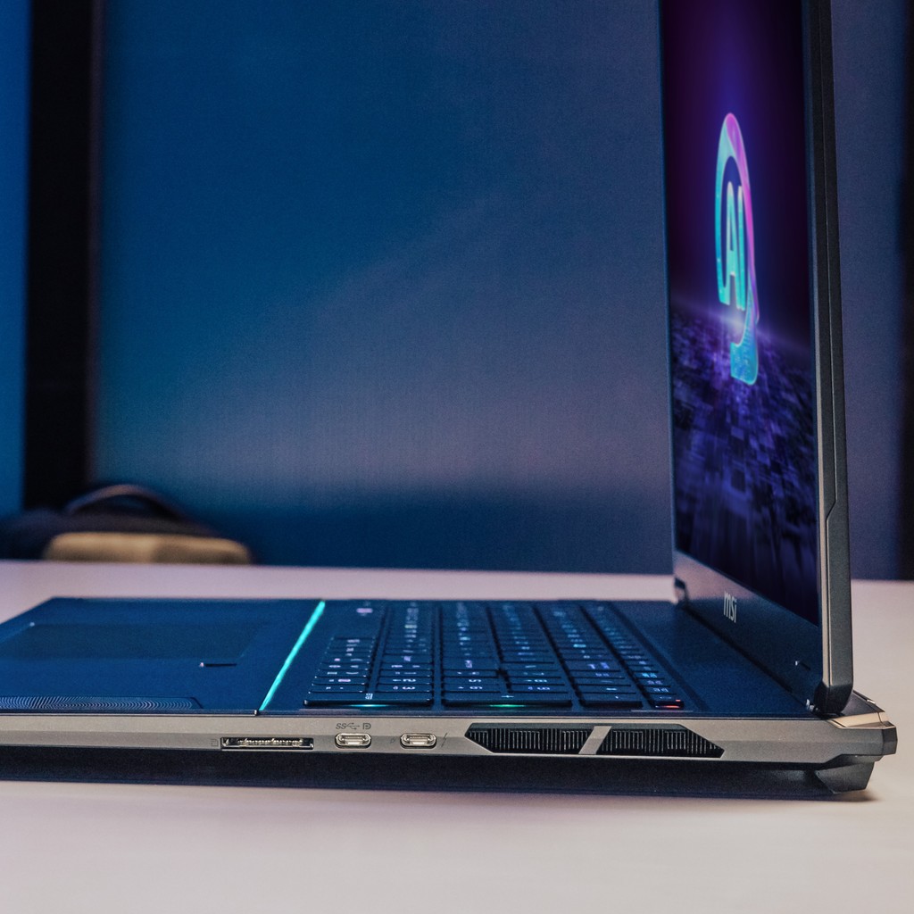 Stealth 18 AI Studio A1V: The lightest in 18' class, thin and powerful with AI capabilities for you to game & work with anything on it.

Enjoy the premium, 18' vastness view experience on-the-go:
msi.gm/Stealth18AIStu…

#Thinandpowerful #Gaminglaptop #CoreUltra #AI #AIPC