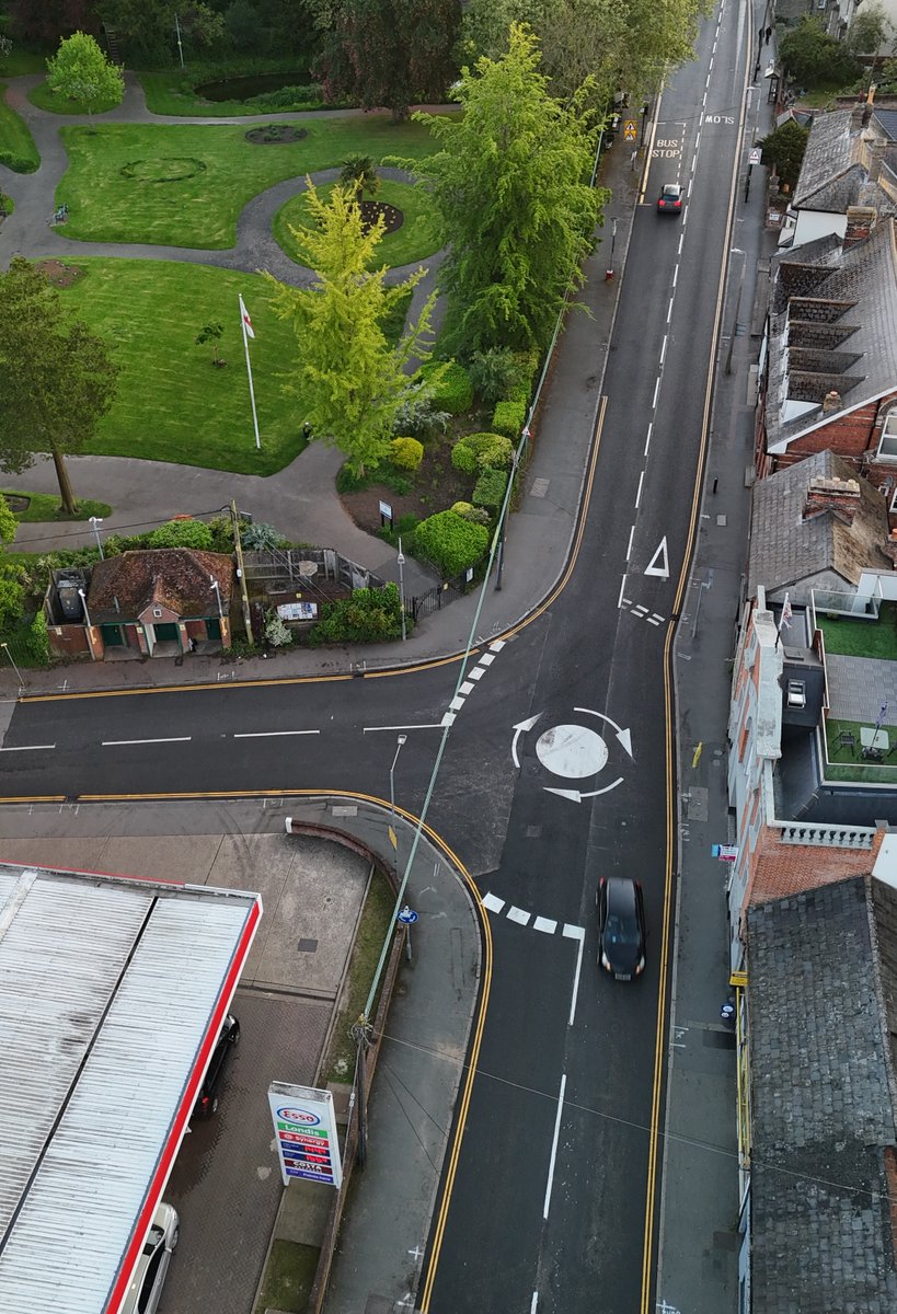 Surfacing works on Trinity Street #Halstead have recently been completed. We’d like to thank residents for their patience whilst we carried out these works. To view the current surfacing map go to: bit.ly/EHSurfacing