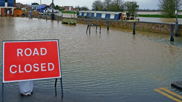 If your property has been affected by flooding, please report this using the FORT tool 👉 orlo.uk/g5Fo2 🌧 Check out our flood guide for information about what to do before, during and after flooding 👉 orlo.uk/NDQBQ